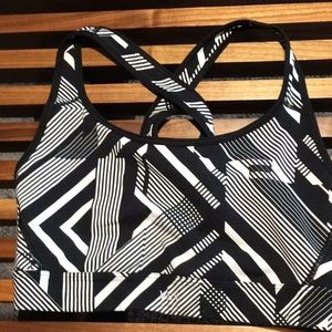 VSX Victoria’s Secret Cross Back Athletic Bra Med